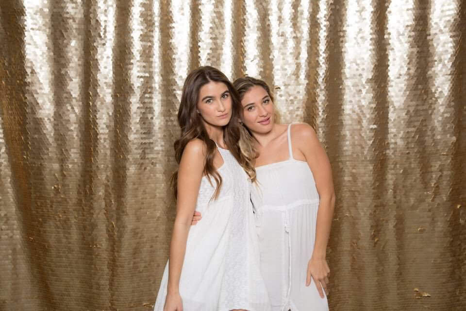 Ohh Snap Photo Booth - Gold Sequins- Backdrop